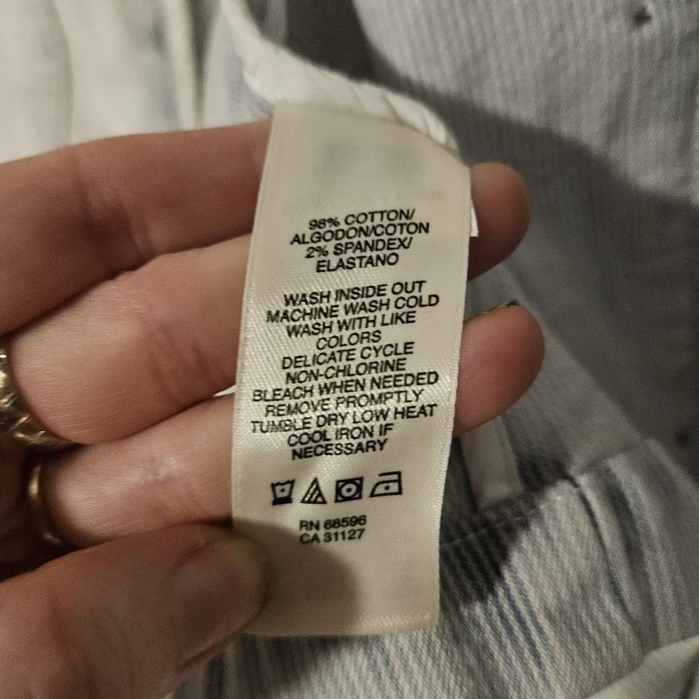 DKNY Light Wash Y2K Denim Blazer - Picture 5 of 7